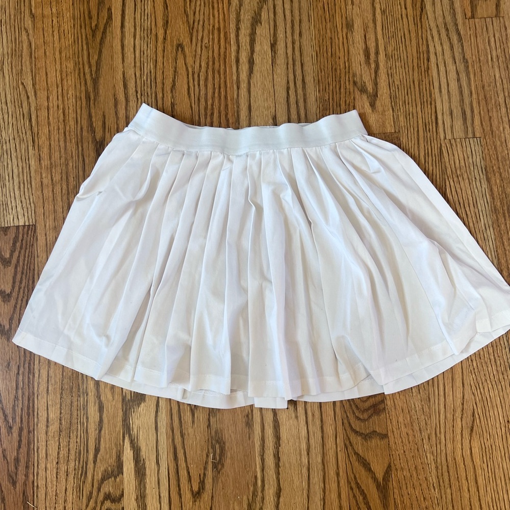 Athleta Kids White Pleated Skirt